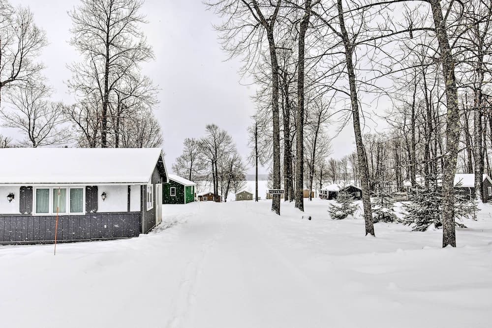 Tranquil Marenisco Cabin on Lake Gogebic!