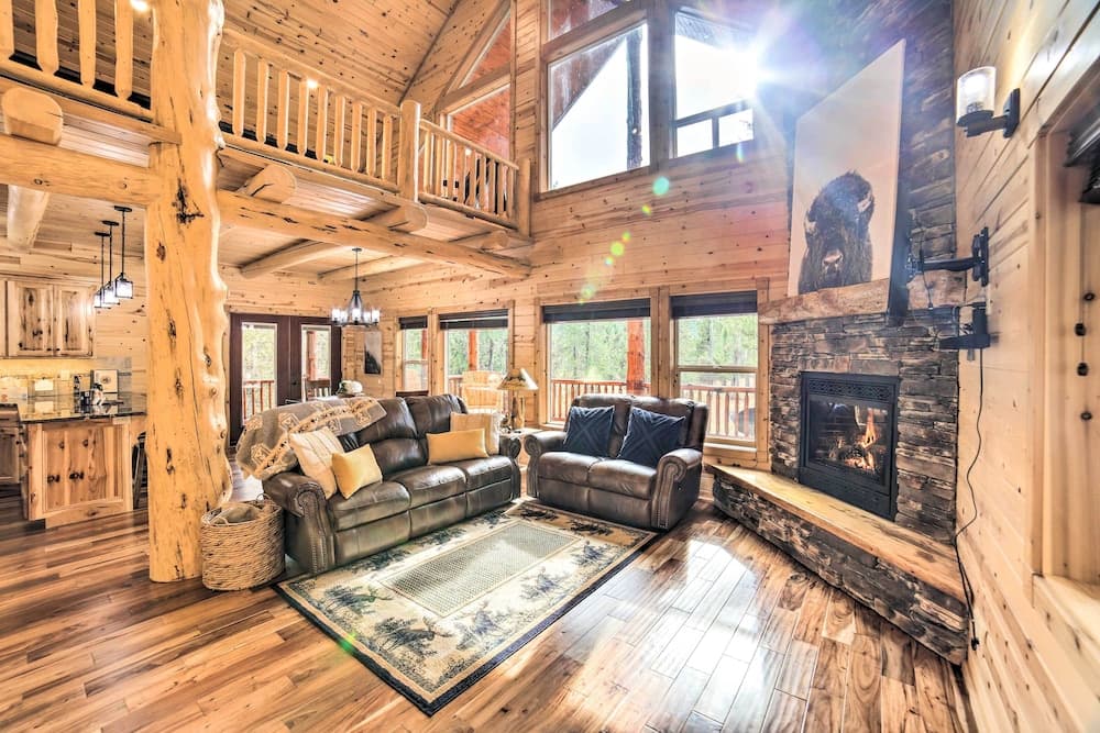 Luxe Island Park Cabin w/ National Forest Views!
