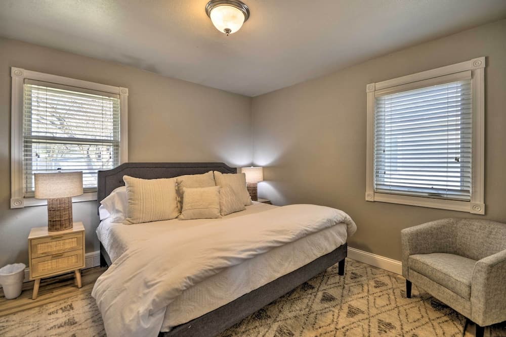 Billings Abode w/ Grill: Walk to Park & Shops