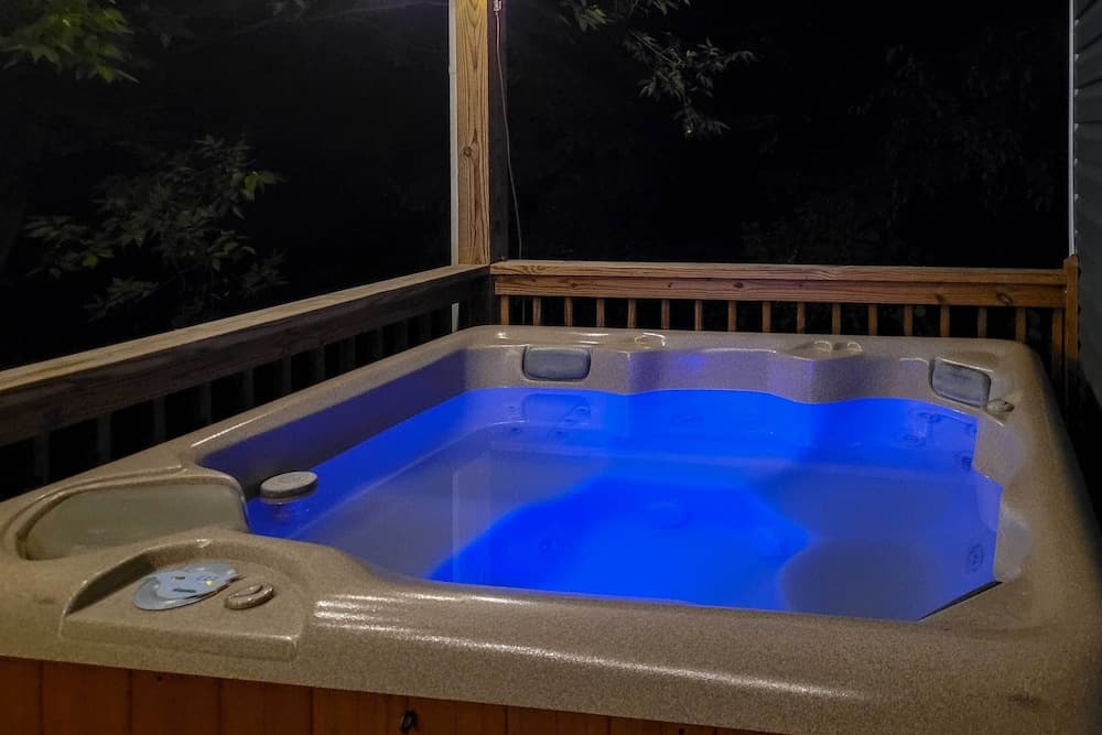 Peaceful Sevierville Home w/ Private Hot Tub!