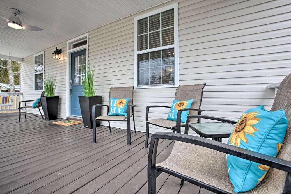 Waveland Home Near Beach: Pets Allowed!