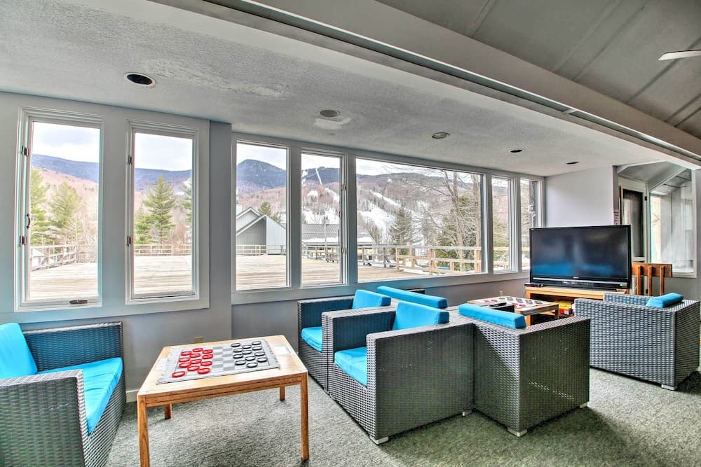 Loon Mountain Condo w/ Pool & Game Room Access!