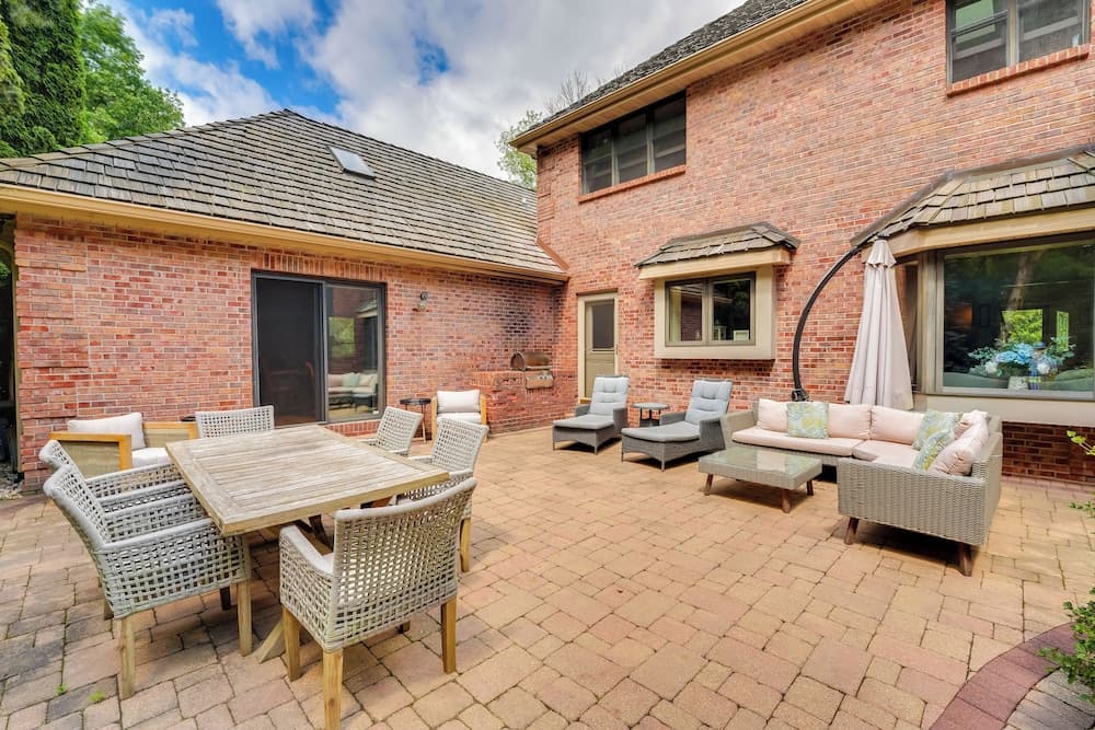 Spacious & Secluded Madison Home Near Dtwn!