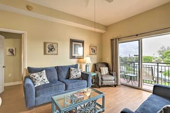 Condo w/ Marina Views - Walk to Madeira Beach!