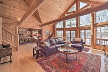 Spacious House w/ Boat Dock on Red Cedar Lake