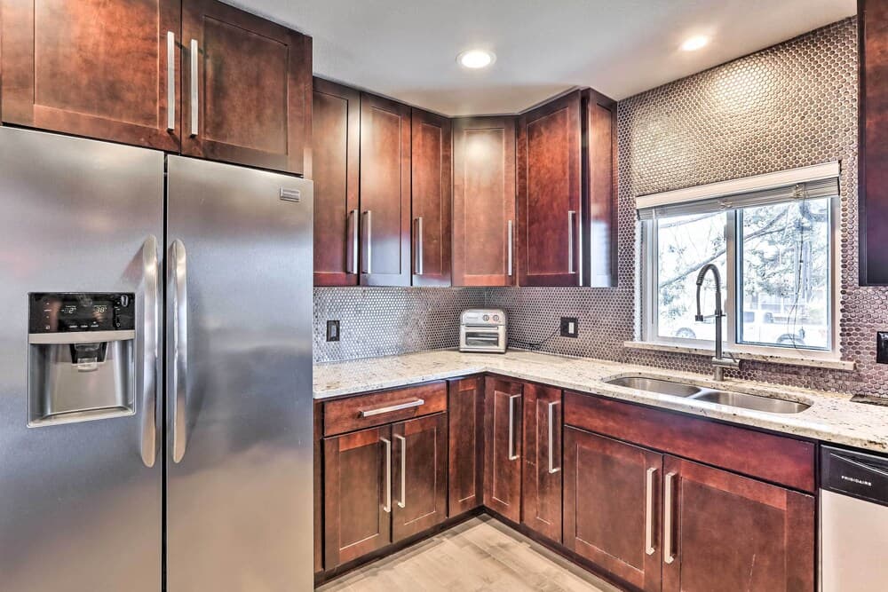 Inviting Edgewater Home: Walk to Sloan's Lake