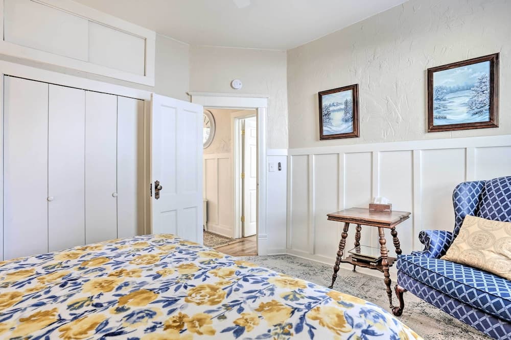 Mountain-view Lead Home w/ Patio + Fire Pit!