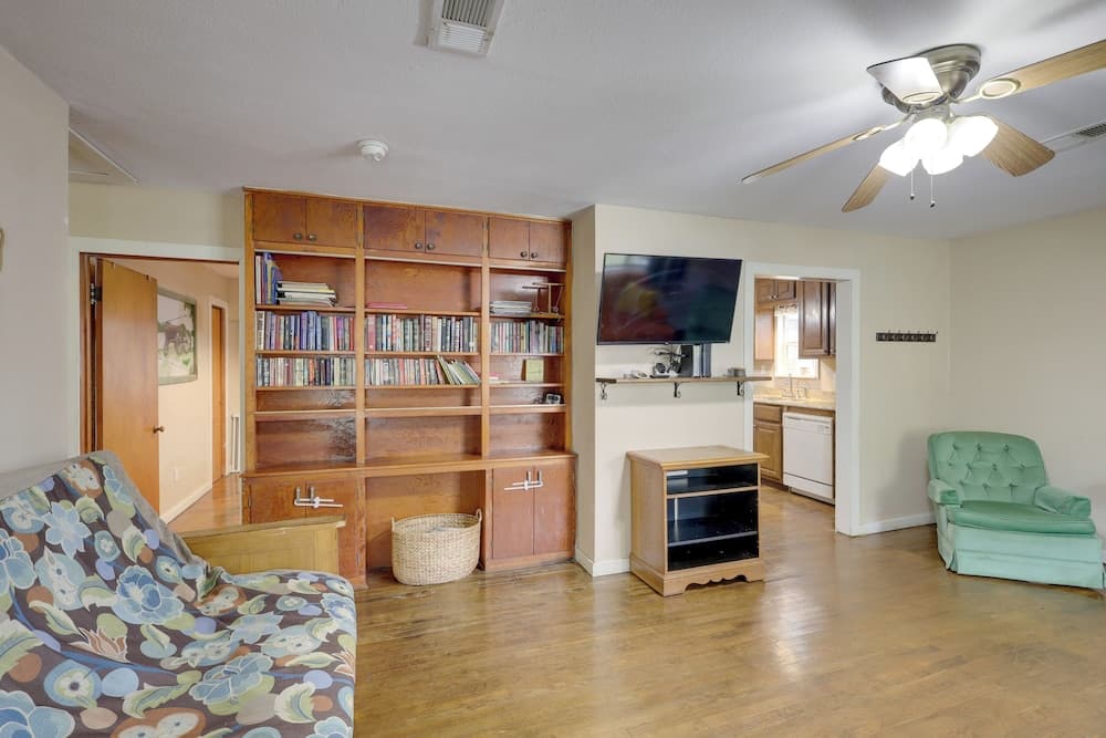 Near Lakes & Parks: Family Home in Belton w/ Patio