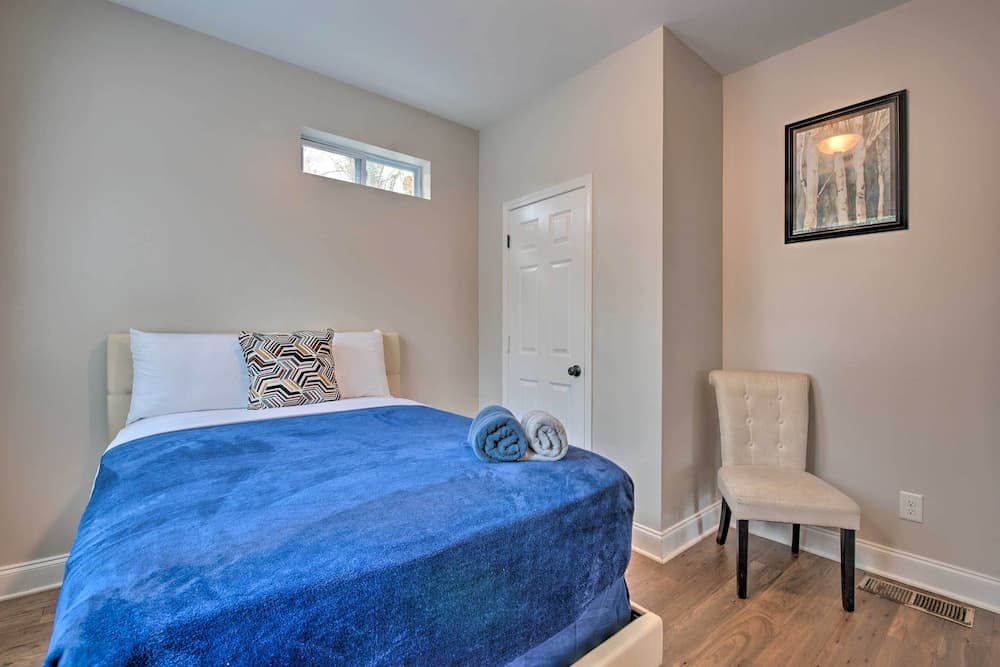 Chic Atlanta Home < 4 Mi to Mercedes-benz Stadium!