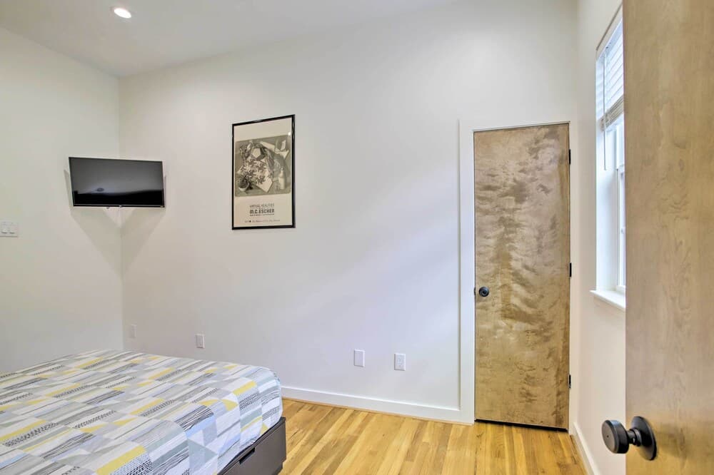 Charming Houston Apartment ~ 3 Mi to Dtwn!