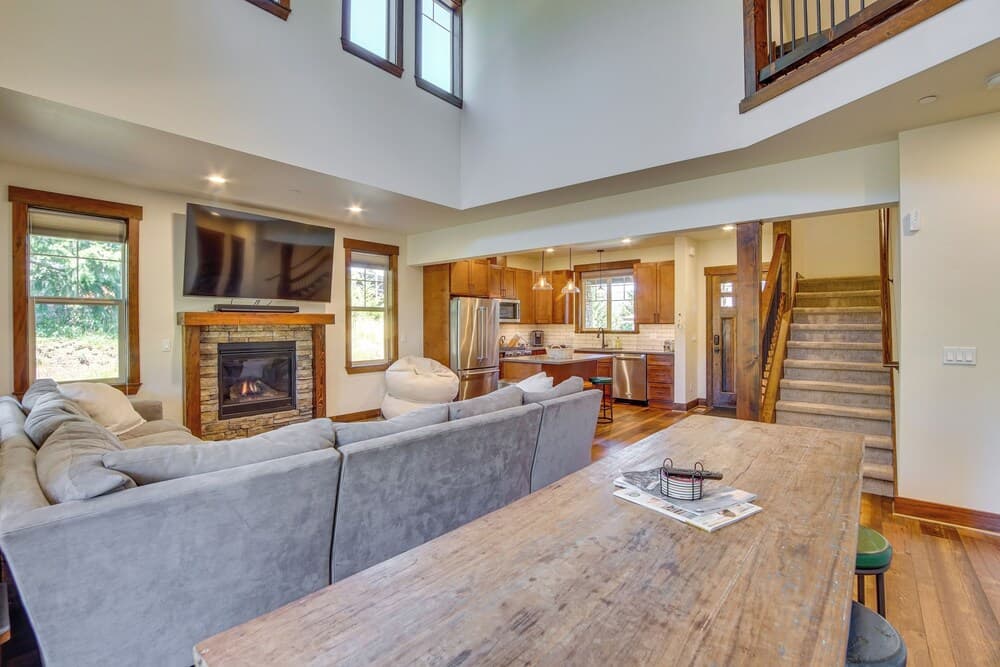 Suncadia Resort Townhome w/ Grill + Fireplace