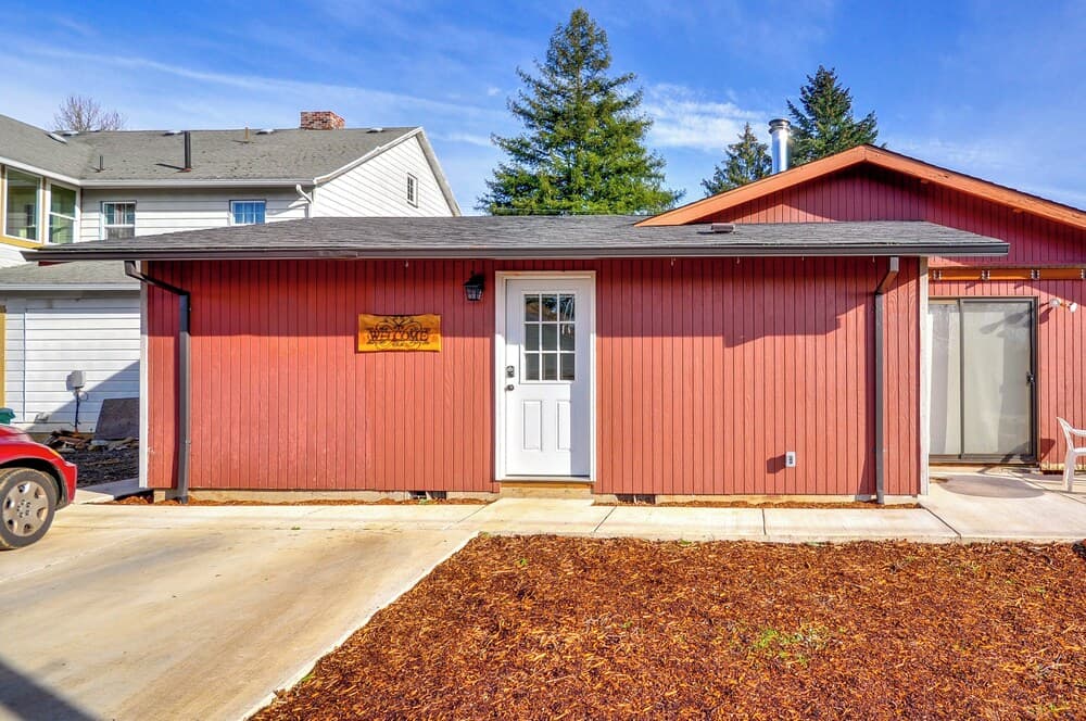 Estacada Home - Near Milo Mciver State Park!