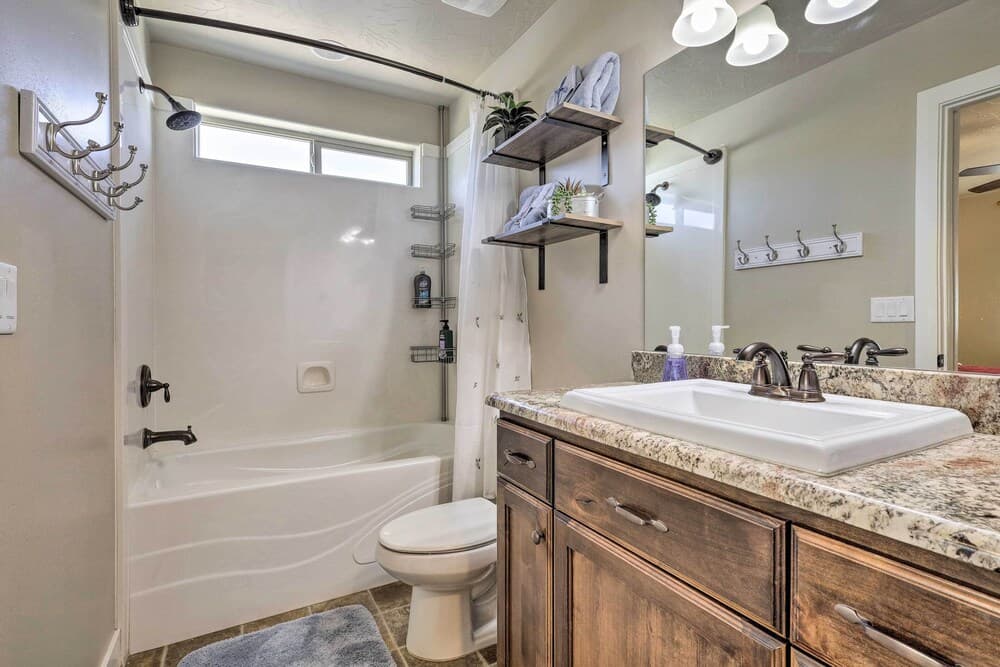 Welcoming Cedar City Home ~ 7 Mi to Downtown!