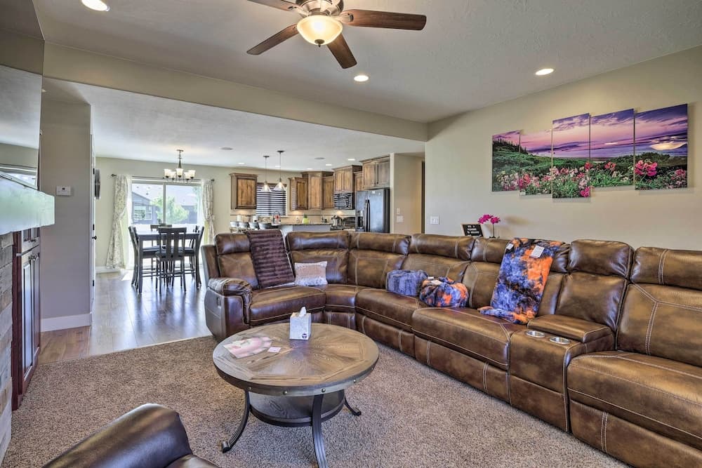 Welcoming Cedar City Home ~ 7 Mi to Downtown!