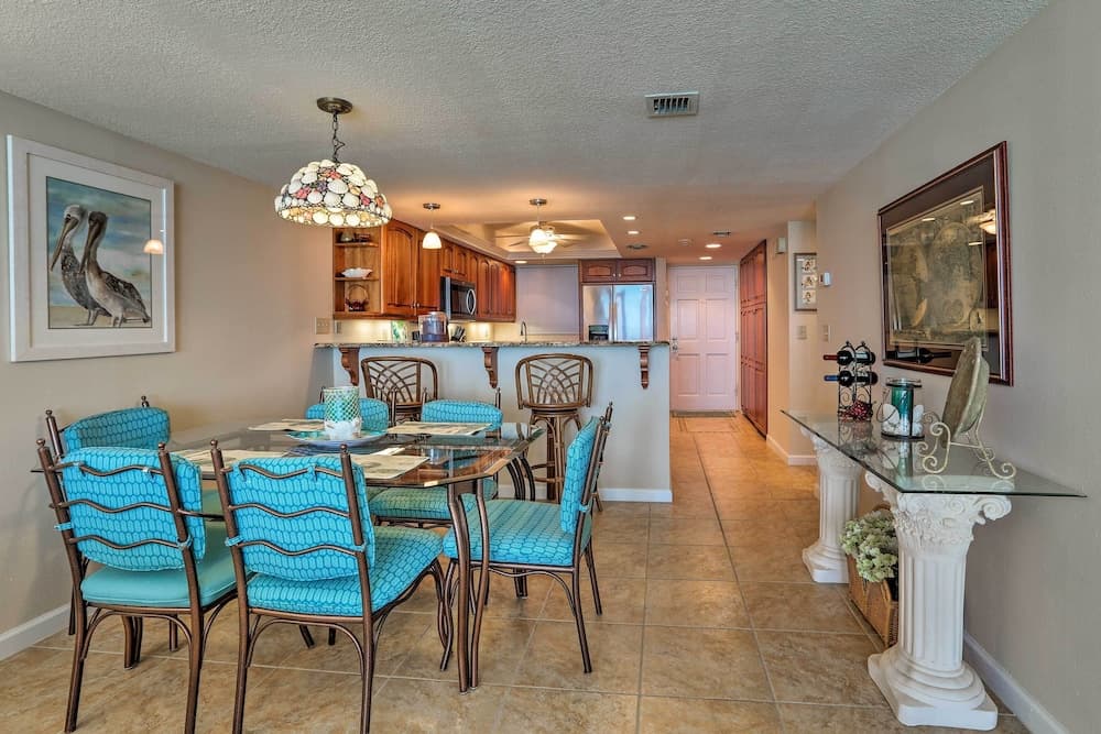 Waterfront Daytona Beach Shores Condo w/ Amenities