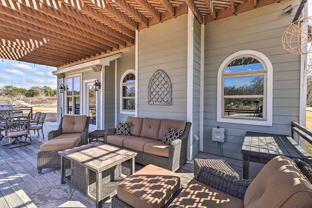 Lake LBJ Waterfront Vacation Rental!