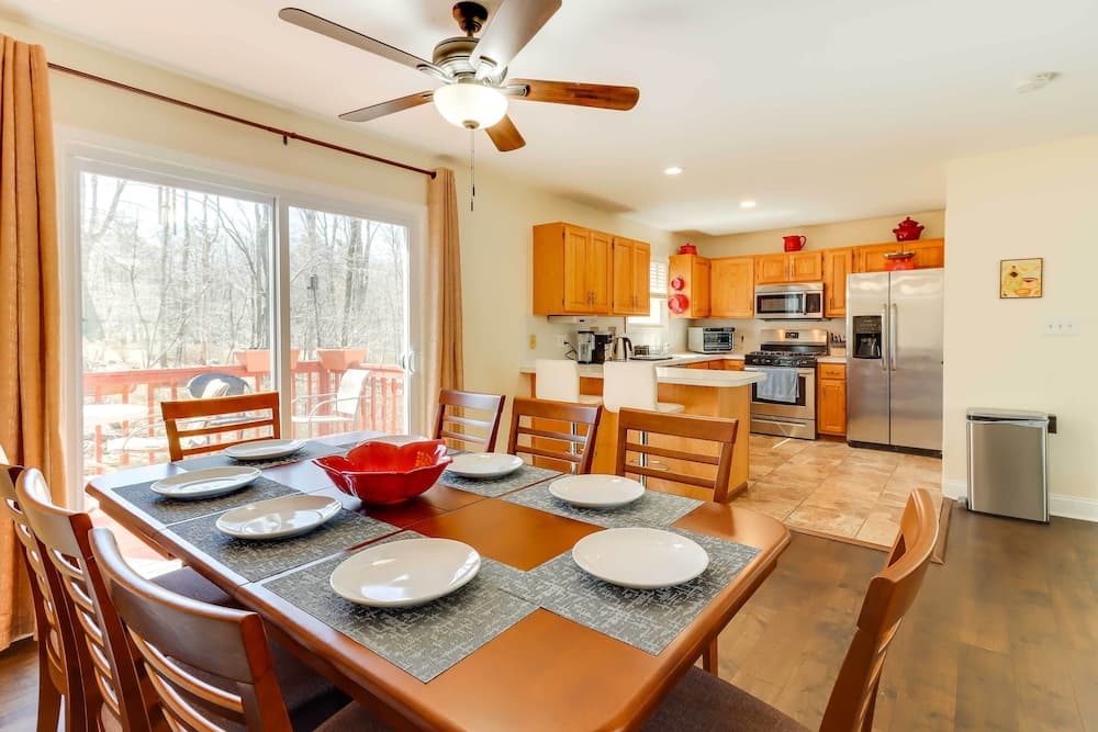 Charming East Stroudsburg Home w/ Game Room!