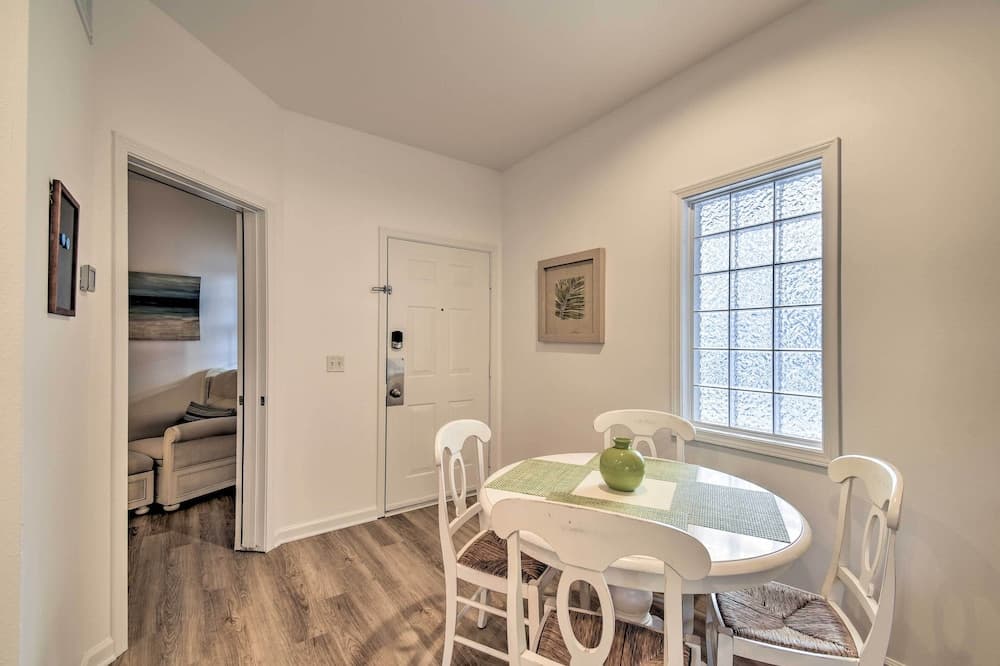 Sunset Beach Retreat - Monthly Rentals Welcome!