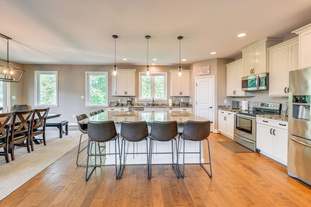 Lake Anna Home w/ Dock & Private Shoreline!