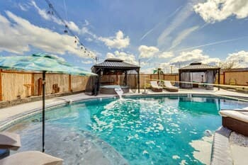 Klamath Falls Vacation Rental w/ Pool & Hot Tub!