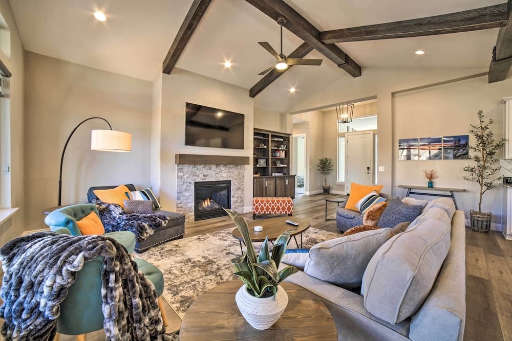 Chic Carson City Home: Hike, Golf, Ski + More!