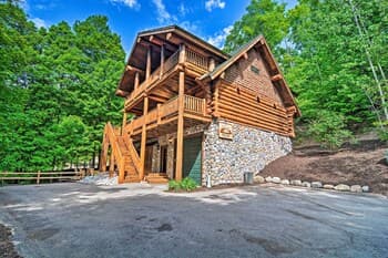 Shanty Slopeside Ski & Golf Home: Hot Tub/fire Pit