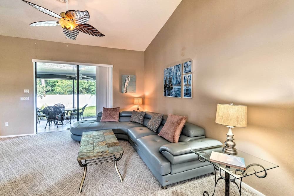 4 Mi to Beaches: Home w/ Lanai & Yard in Venice!