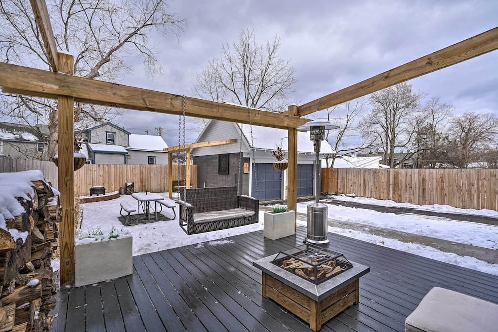 Pet-friendly Apartment w/ Private Deck!