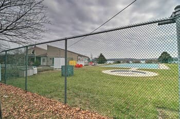 Inviting Pocono Mtn Retreat < 7 Mi to Slopes!