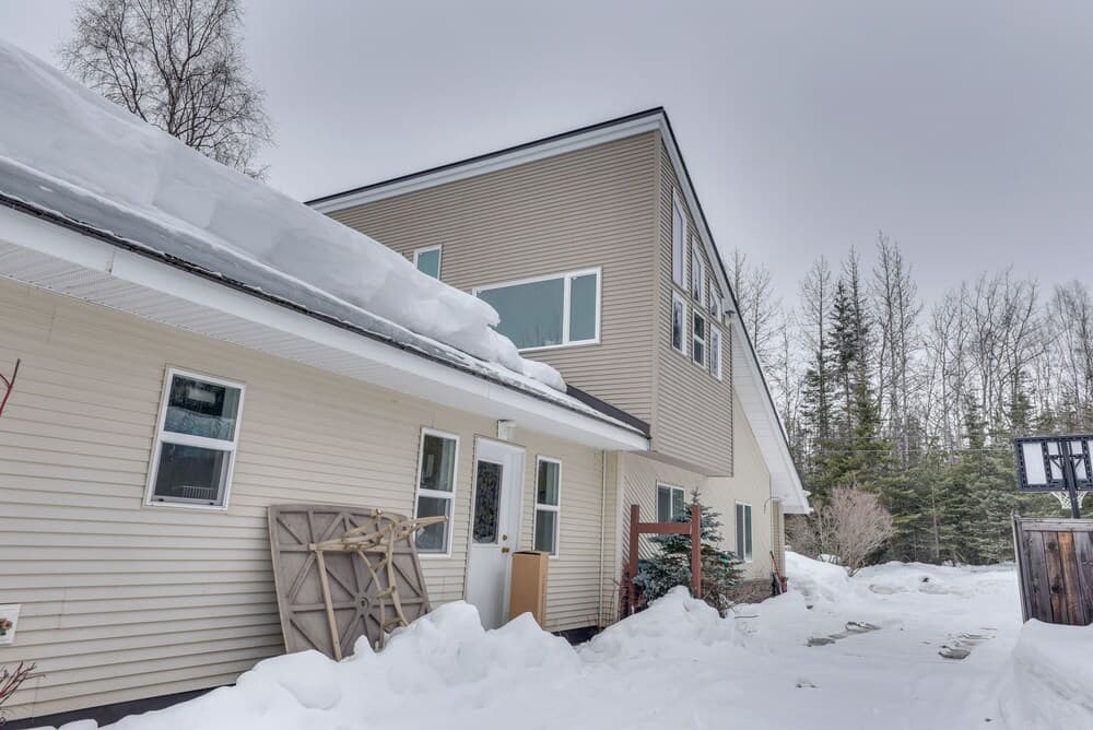 Riverfront Retreat in Soldotna: Hike, Fish + More!