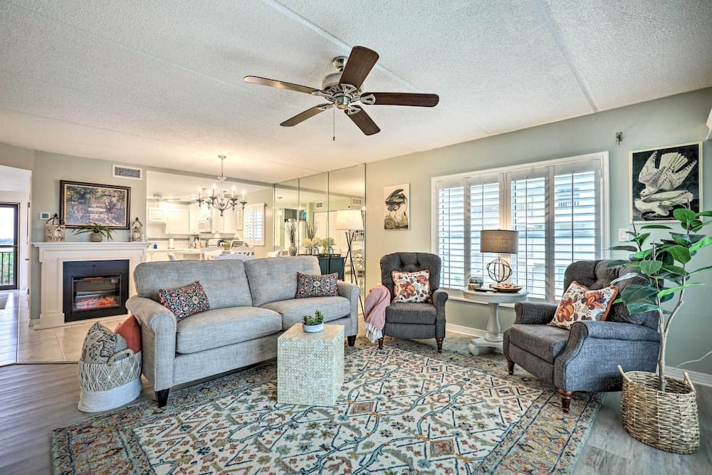 Charming Ormond Beach Condo w/ Ocean Views!