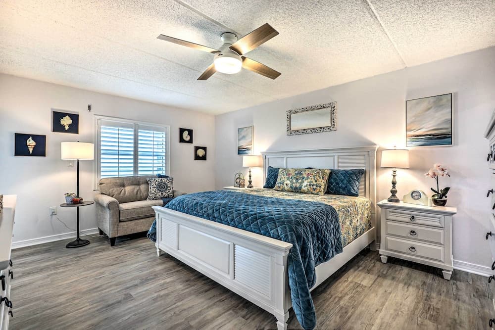 Charming Ormond Beach Condo w/ Ocean Views!
