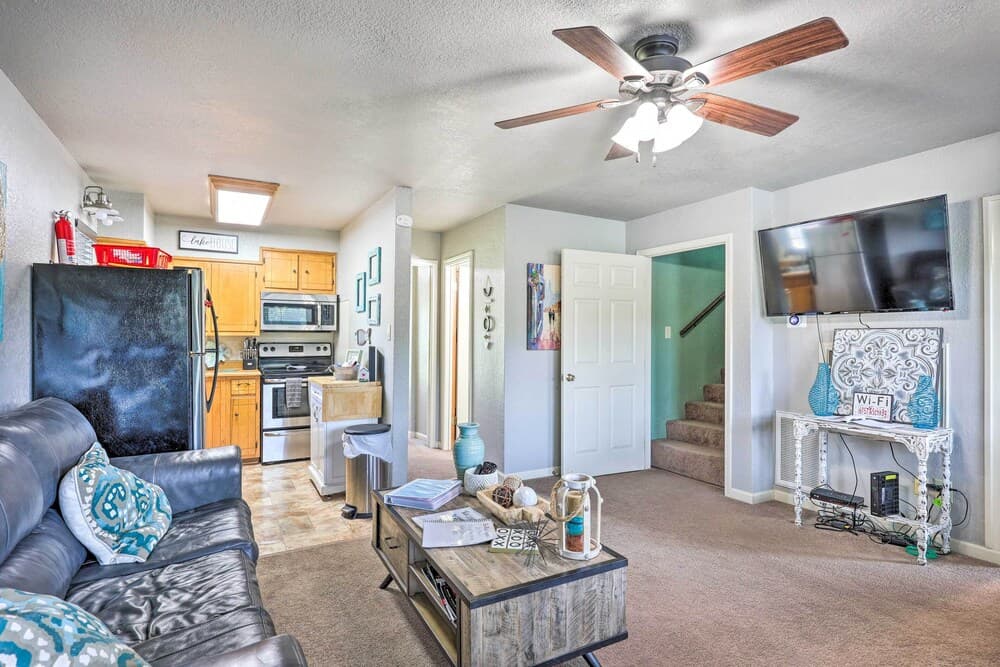 Lakefront Home w/ Swim Dock in Hot Springs