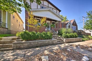 Stylish St. Louis Retreat w/ Great Location!