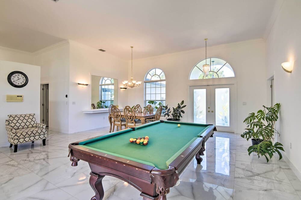 Riverfront Southwest Ranches Home w/ Hot Tub!