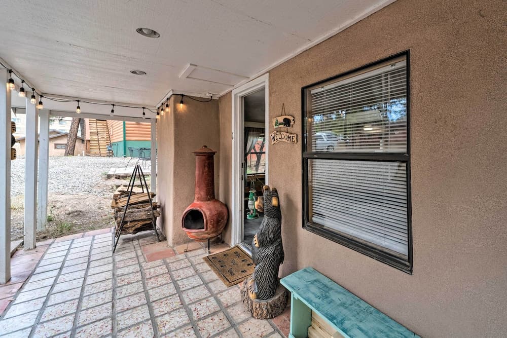 Historical Ruidoso 'midtown Retreat' by Shops