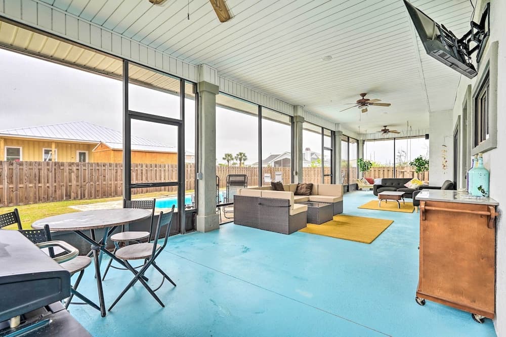 Mexico Beach Retreat w/ Grill & Private Pool!