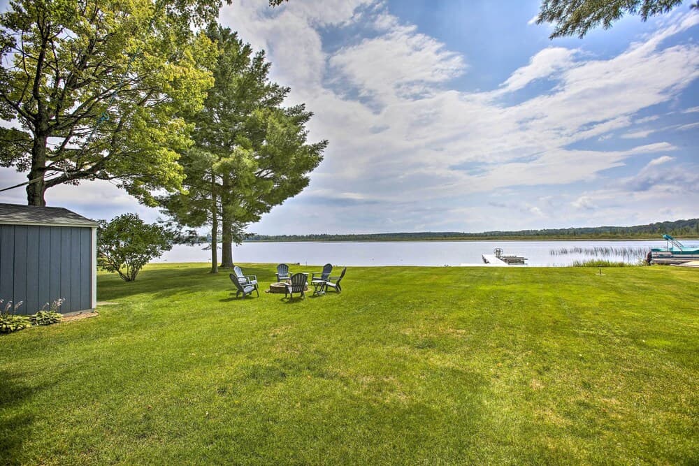 Lakefront Cadillac Cottage w/ Furnished Deck!