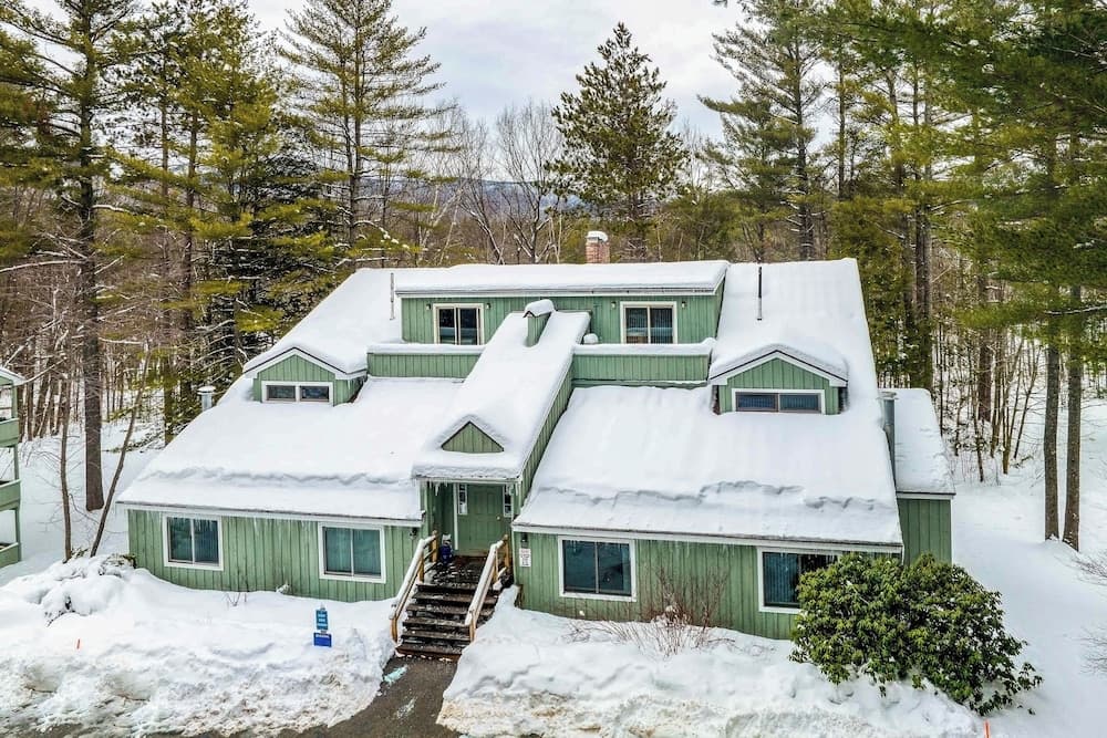 Bartlett Condo ~ 1 Mi to Attitash Resort!