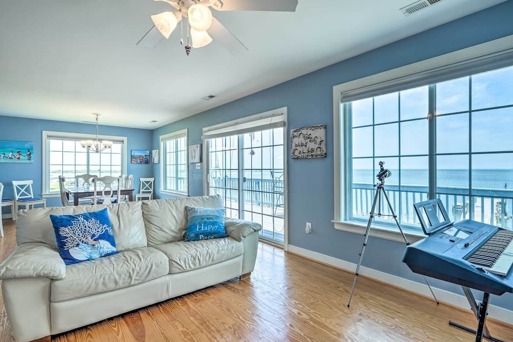 Potomac Waterfront Retreat w/ Dock & Kayaks