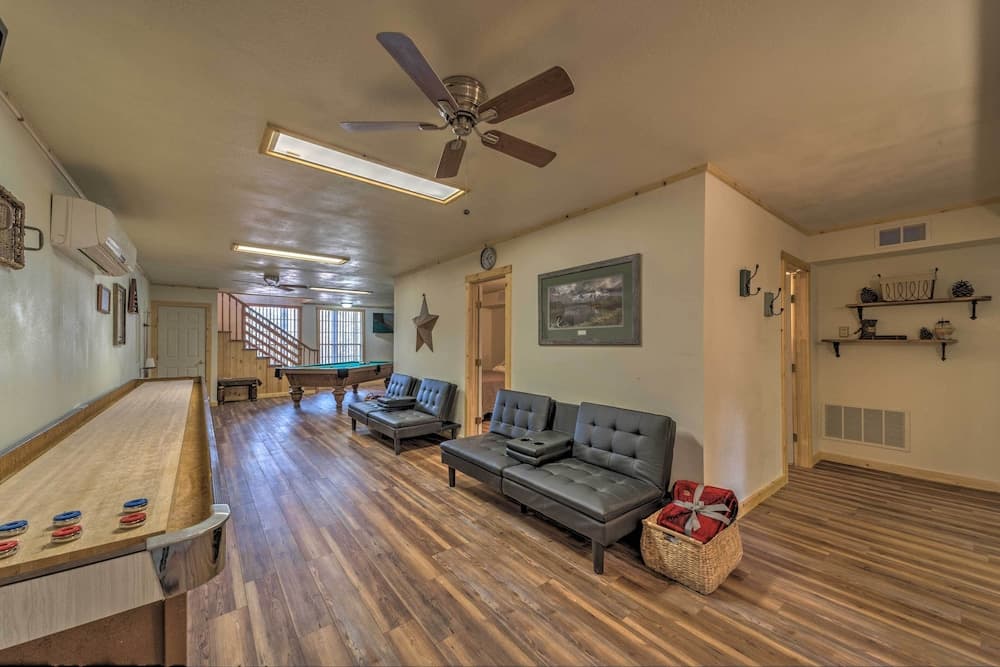 Airy Alto Escape: 1 Mi to Ruidoso Winter Park