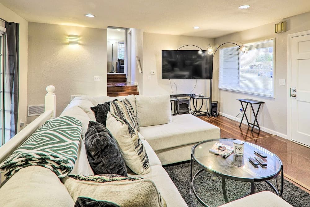 Castro Valley Home w/ Bay Area Views!