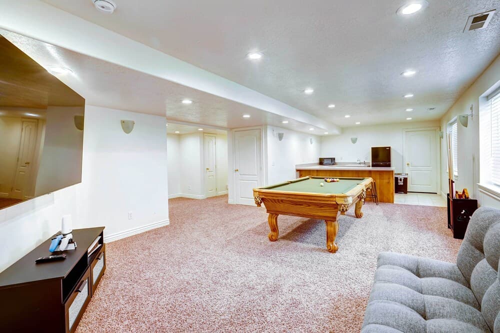 Family-friendly Layton Home: 2 Mi to Hill AFB