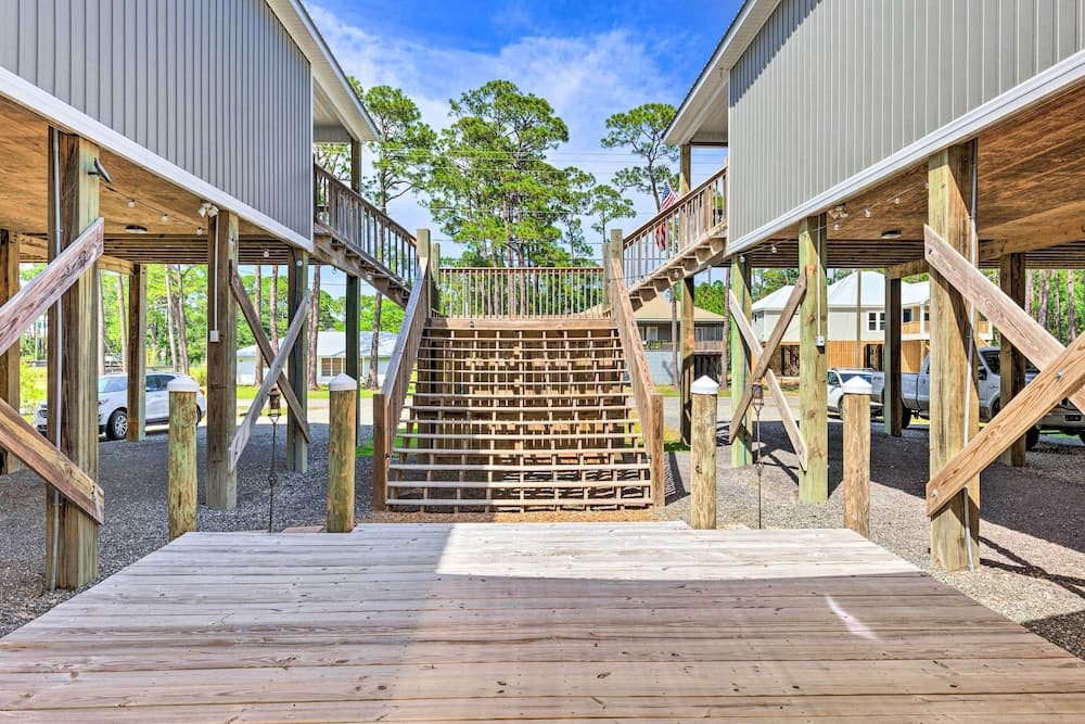 Dauphin Island Retreat: 2 Blocks to Beach!