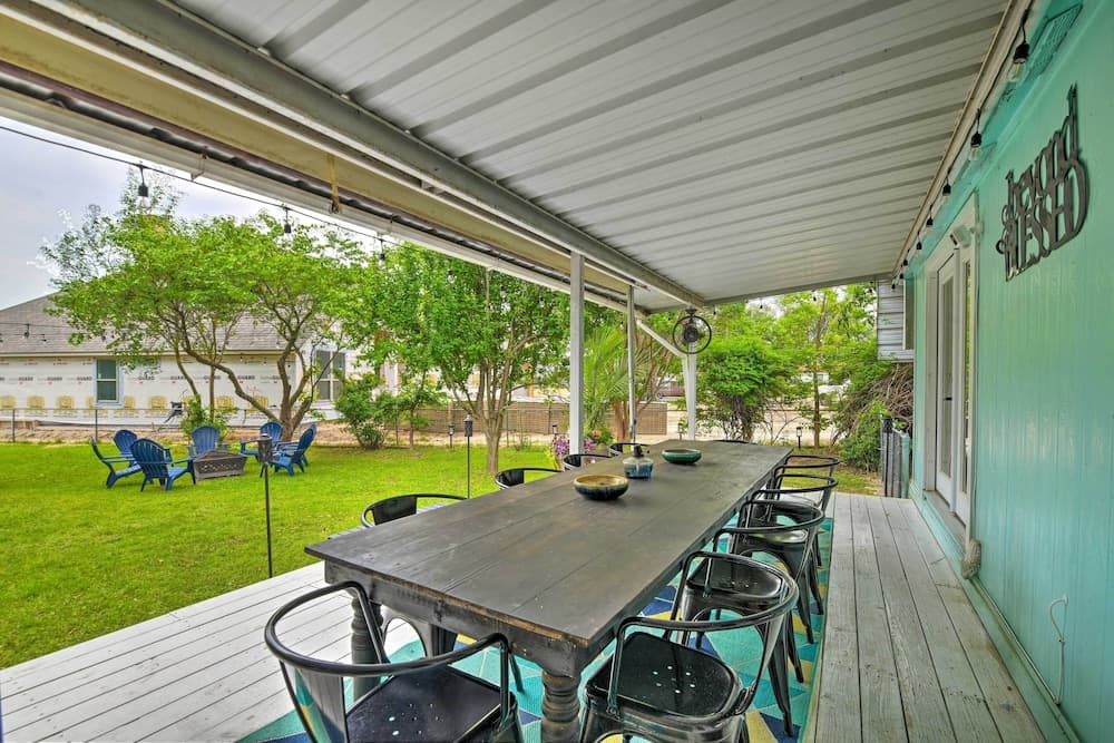 Stunning Waterfront Granbury Gem w/ Boat Dock!