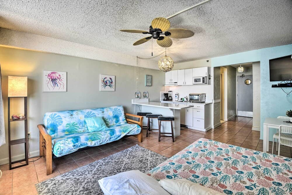 Lovely Daytona Beach Studio on the Beach!