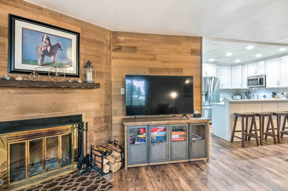 Ski-in/ski-out Corner Unit in Giant Steps!