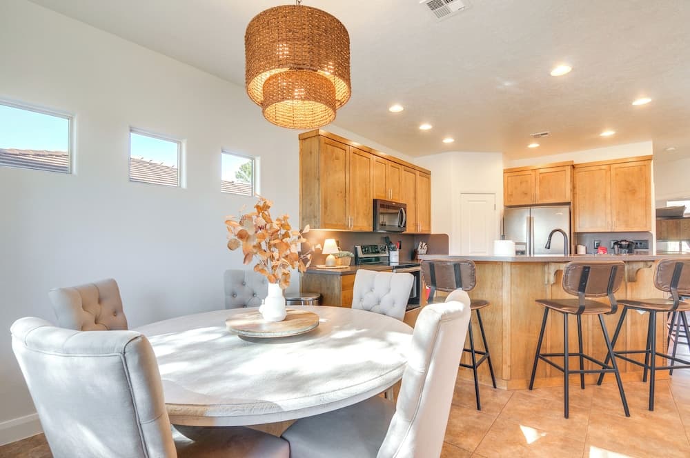 Zion Area Home w/ Scenic Views & Private Hot Tub!