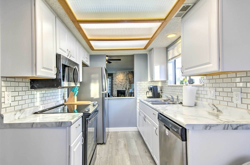 Lake of the Ozarks Vacation Rental w/ Grill!