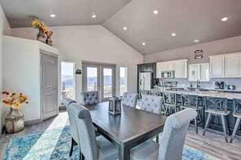 Spacious Home w/ Mtn Views: 2 Mi to Bear Lake!